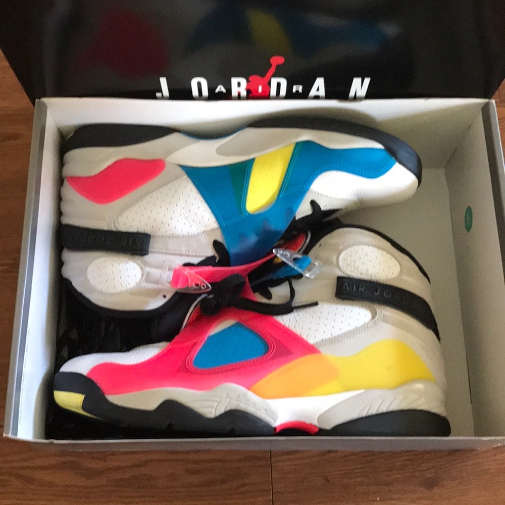 Jordan Retro 8 SE